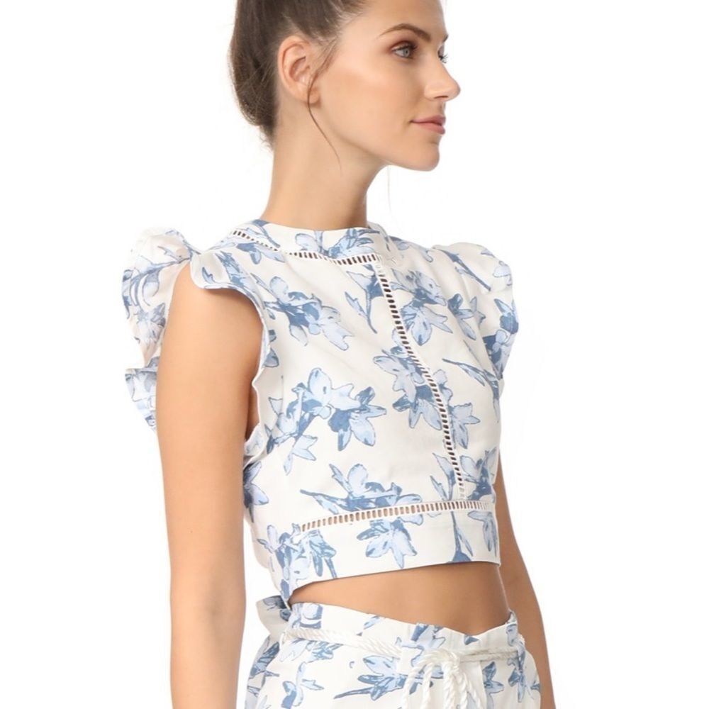 J.O.A. Ruffle floral open back top - Picture 3 of 7